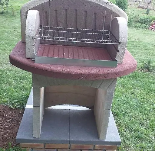 Le Point Du Jour 88460 *